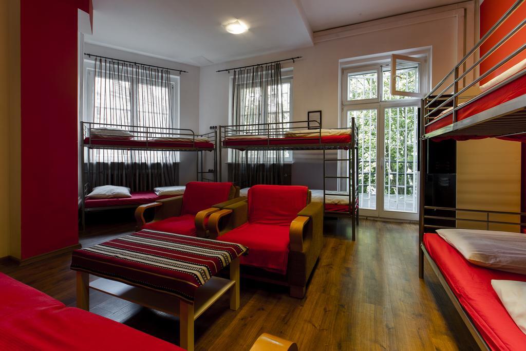 Art Hostel Poznan Dış mekan fotoğraf