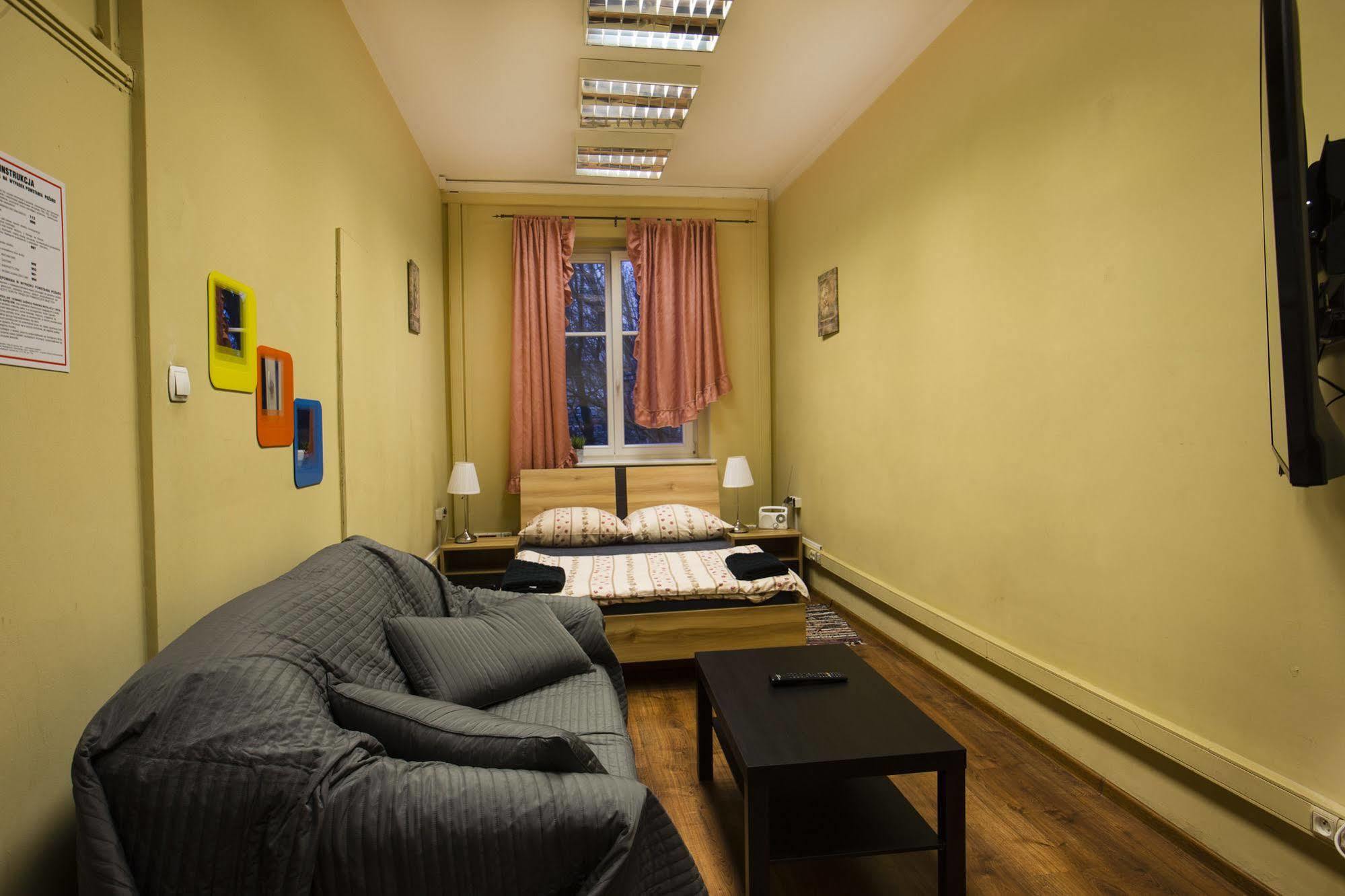 Art Hostel Poznan Dış mekan fotoğraf